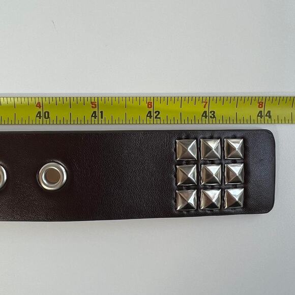 Pyramid Studded Black Vegan Leather Belt – Grunge Goth Unisex Style, New - Picture 8 of 10